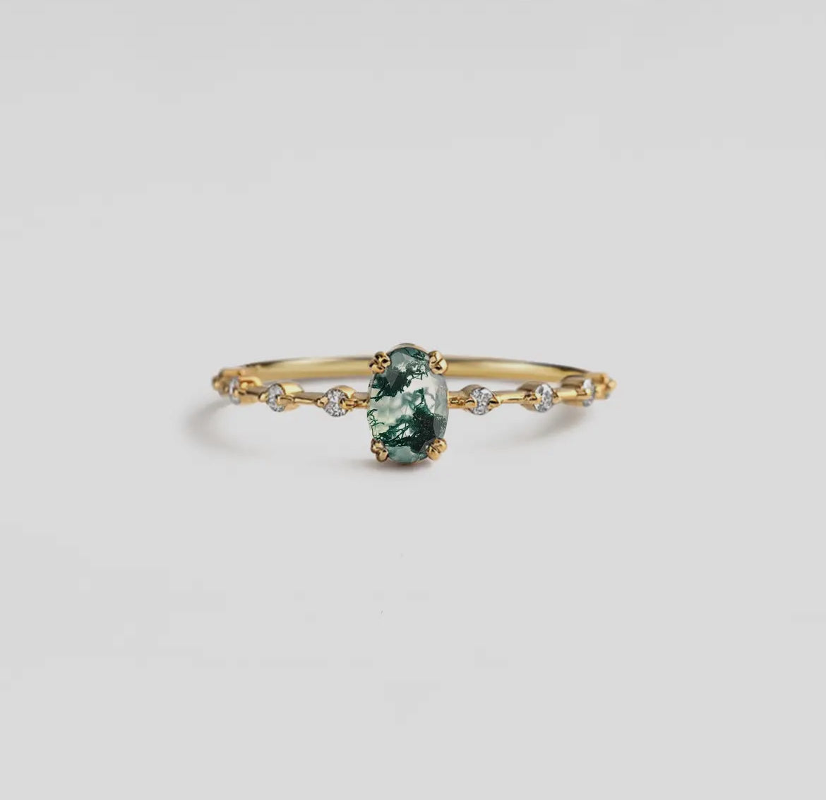 Oval cut -Moss Agate ring - Sterling Silver