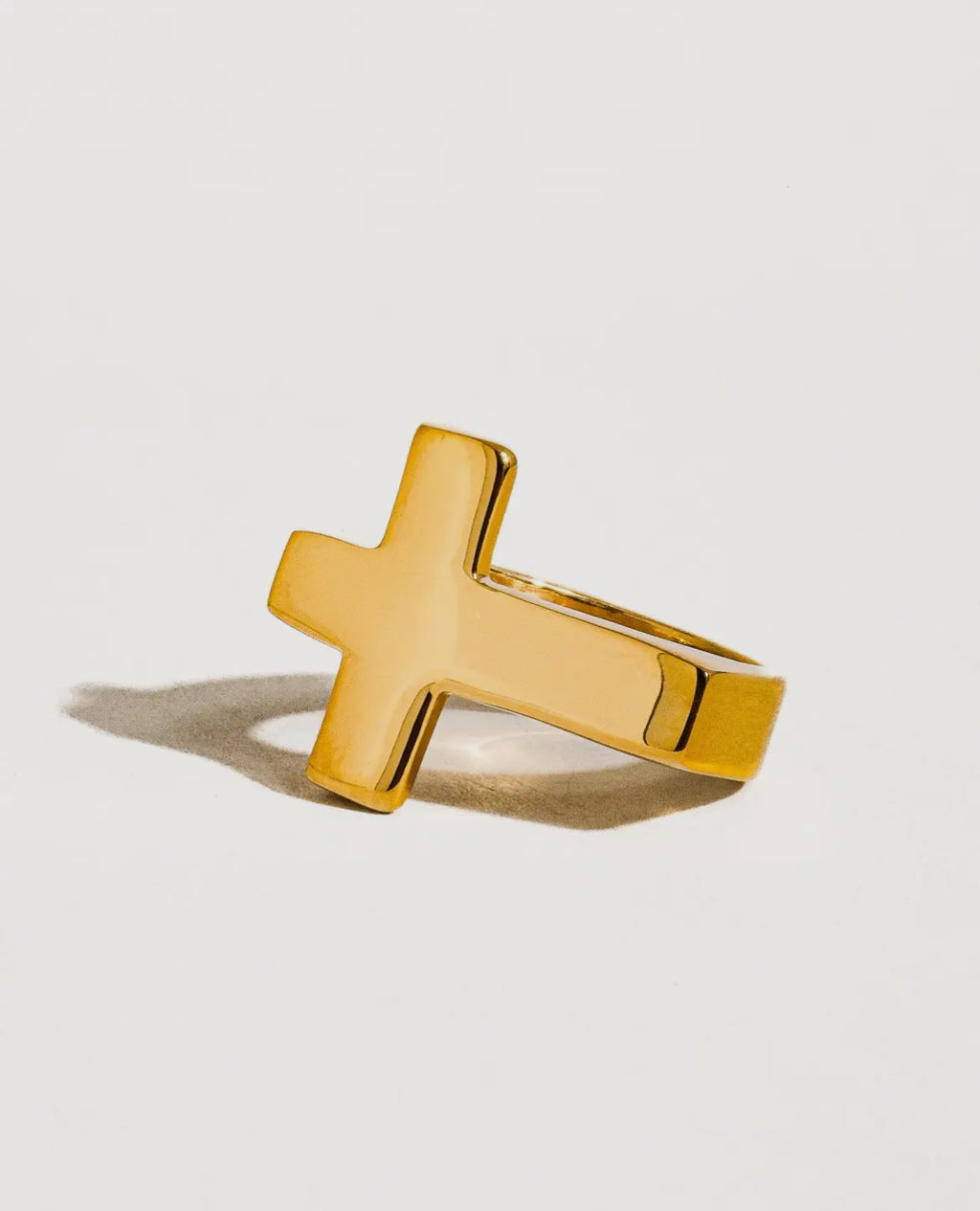 Wanda 18k Gold Plated Non Tarnish Cross Ring