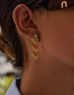 Shell design earring