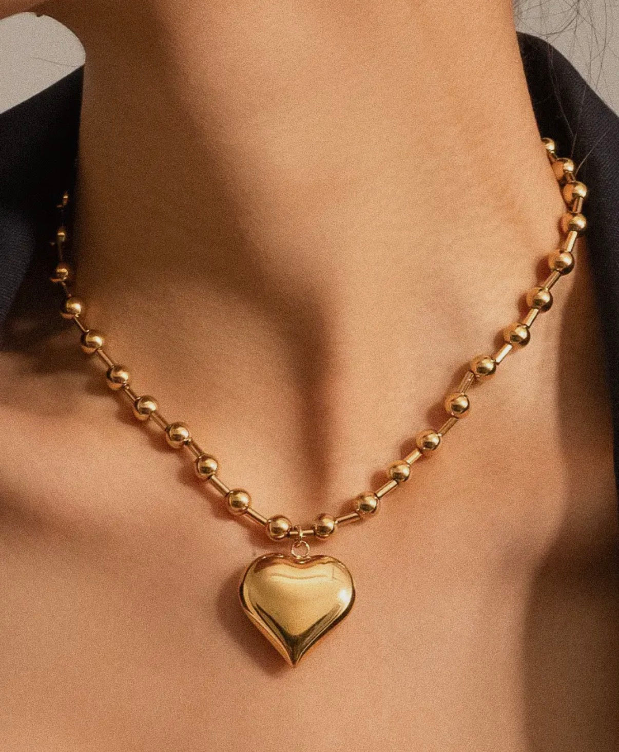 Paris 18K Gold Non-Tarnish Large Heart Chain Necklace