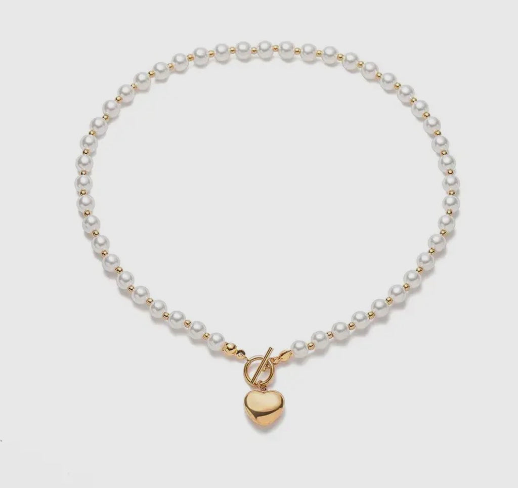 Heart Pendant with Pearl and Gold Chain Necklace