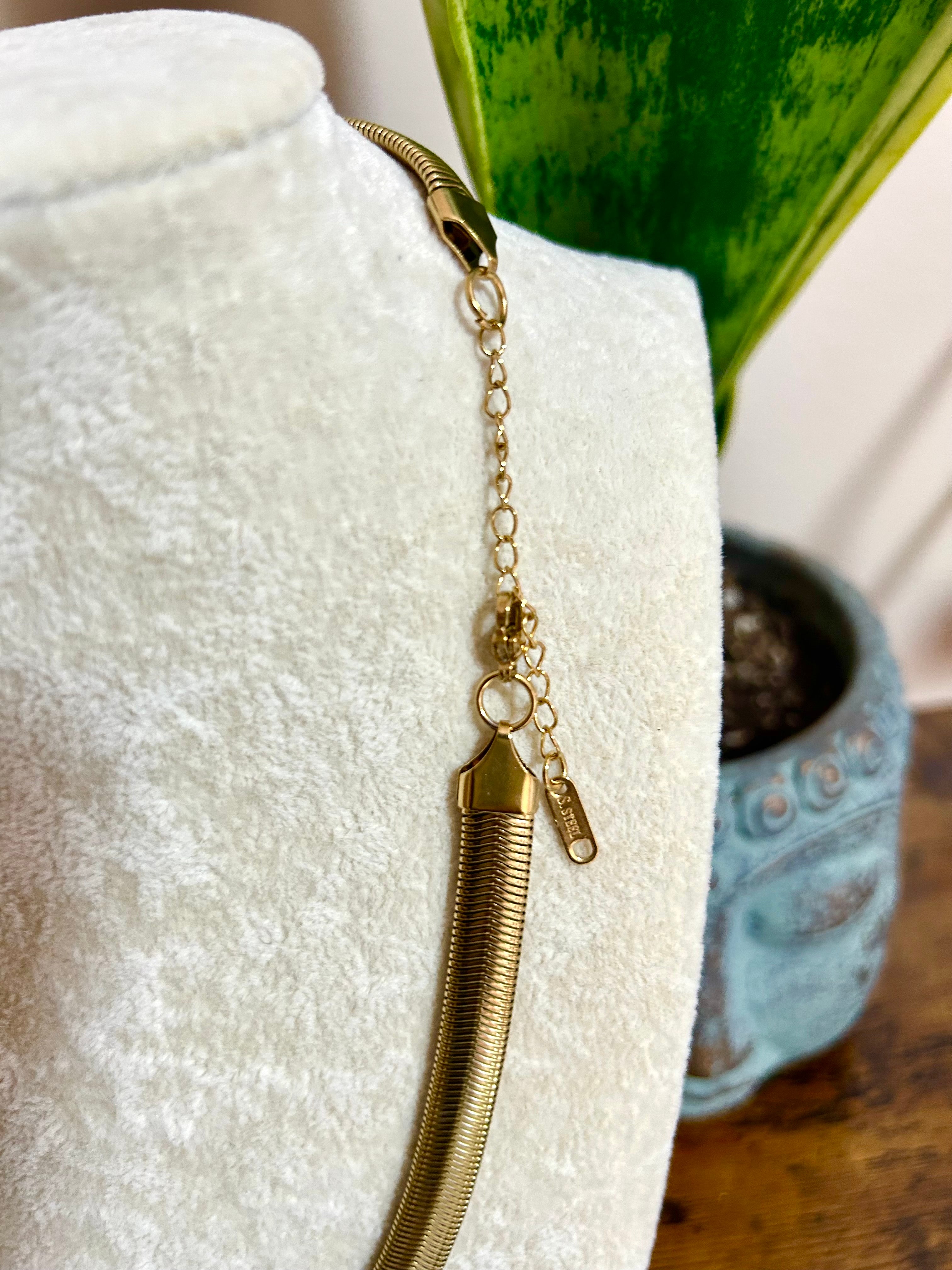 Cleo •Non-Tarnish•Stainless Steel - Chunky Bold Snake Chain Necklace