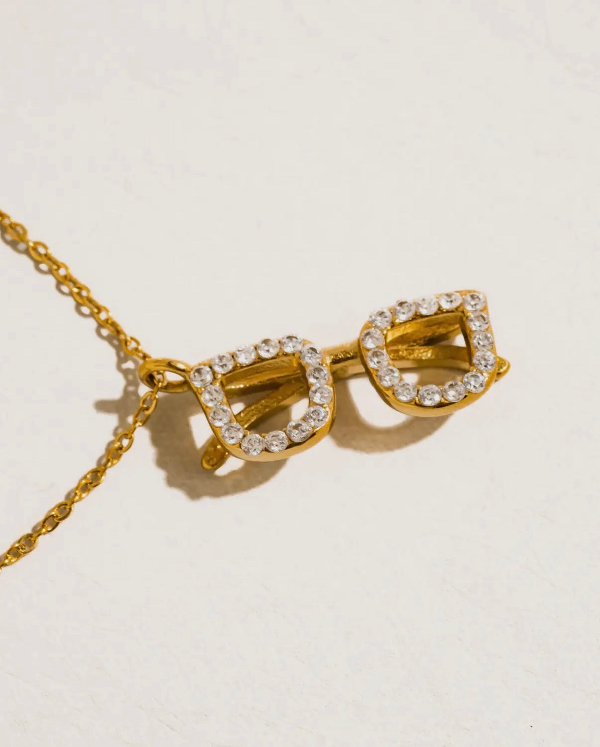 Amélis 18K Gold Non-Tarnish Cz Sunglasses Necklace