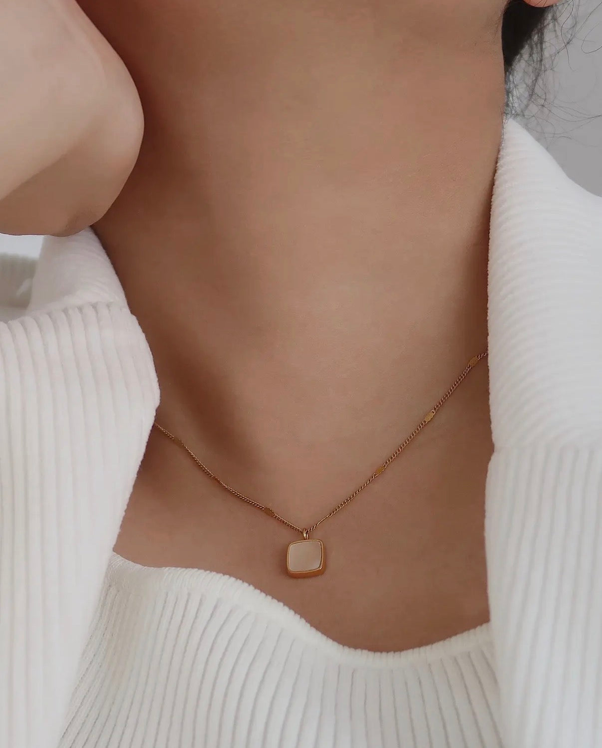 Felicity 18K Gold Non-Tarnish Shell Square Necklace