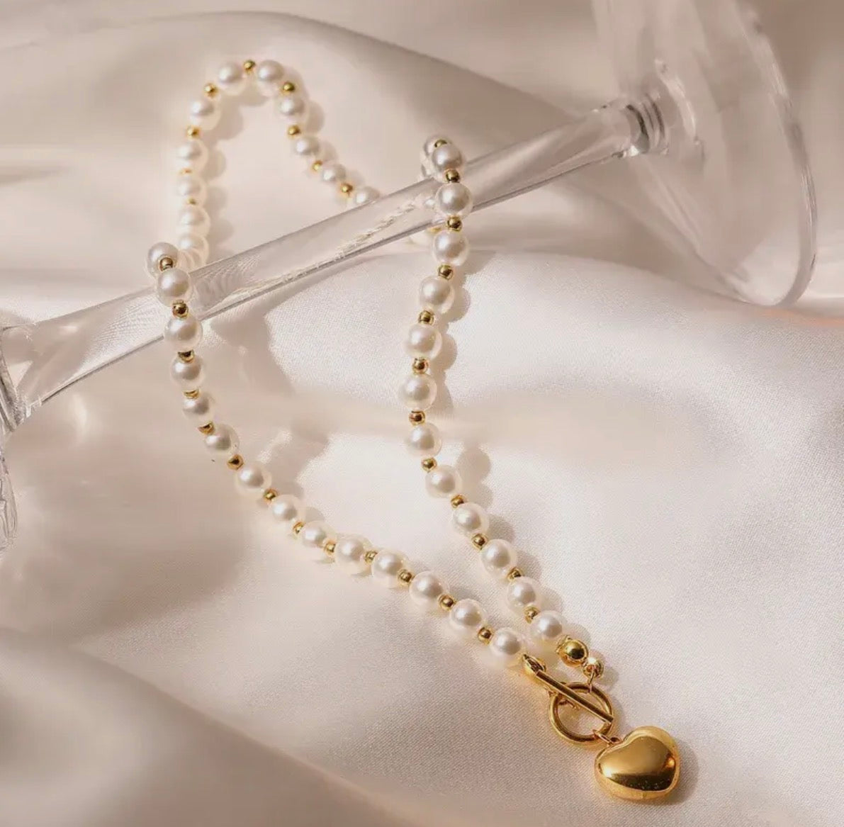 Heart Pendant with Pearl and Gold Chain Necklace