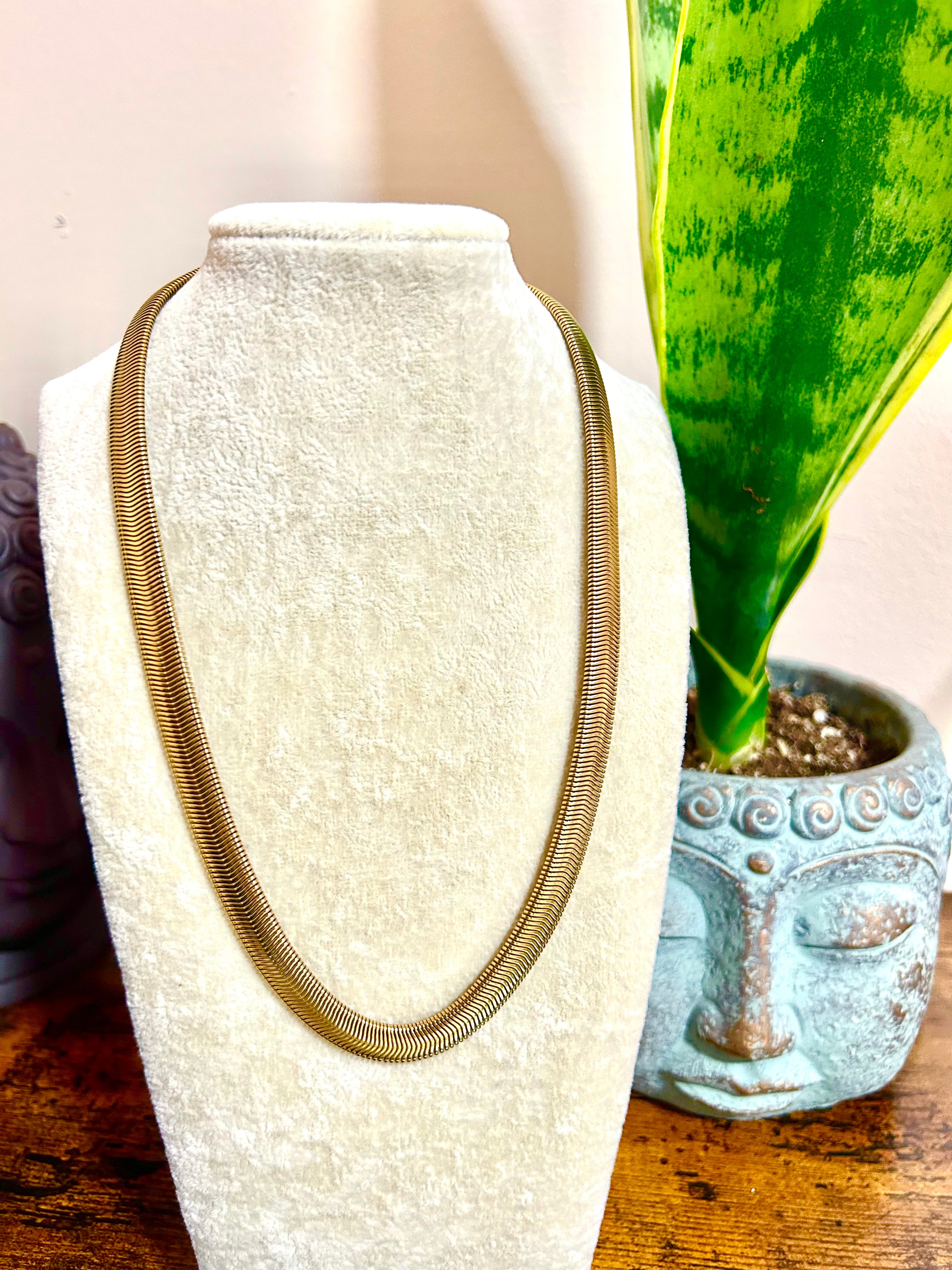 Cleo •Non-Tarnish•Stainless Steel - Chunky Bold Snake Chain Necklace