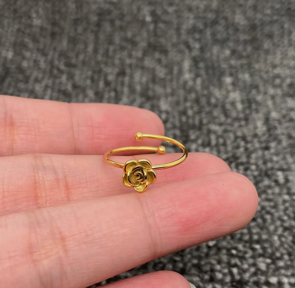 18K Gold Plated S.Steel Small Flower Adjustable Ring