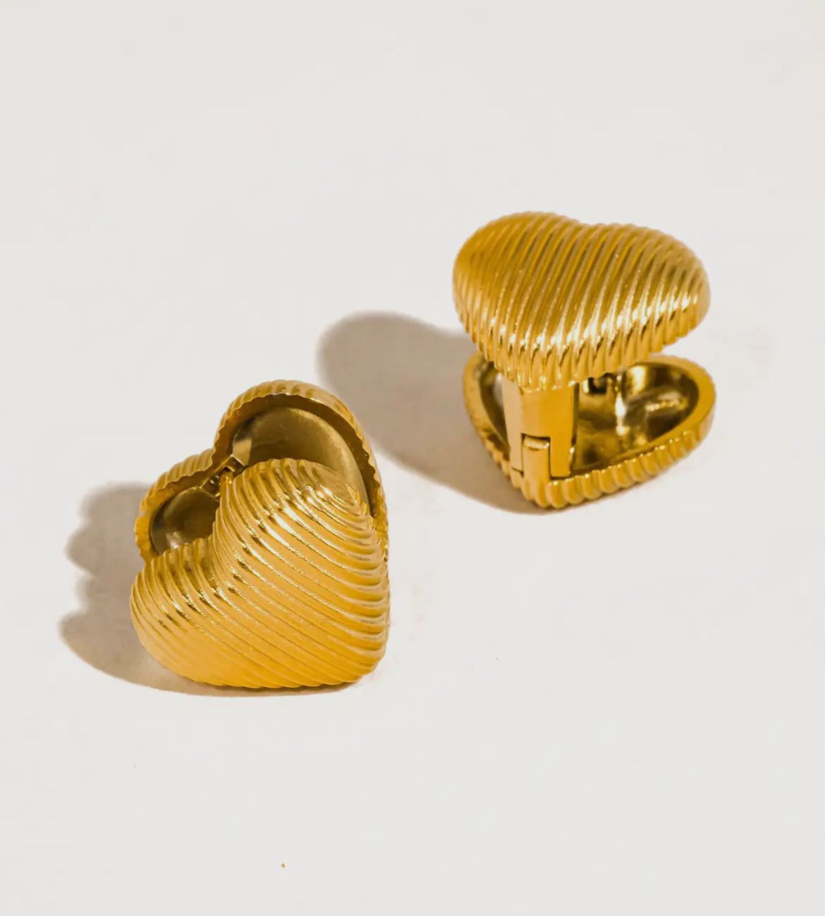 Kylo Heart Earrings-18K Gold Non-Tarnish