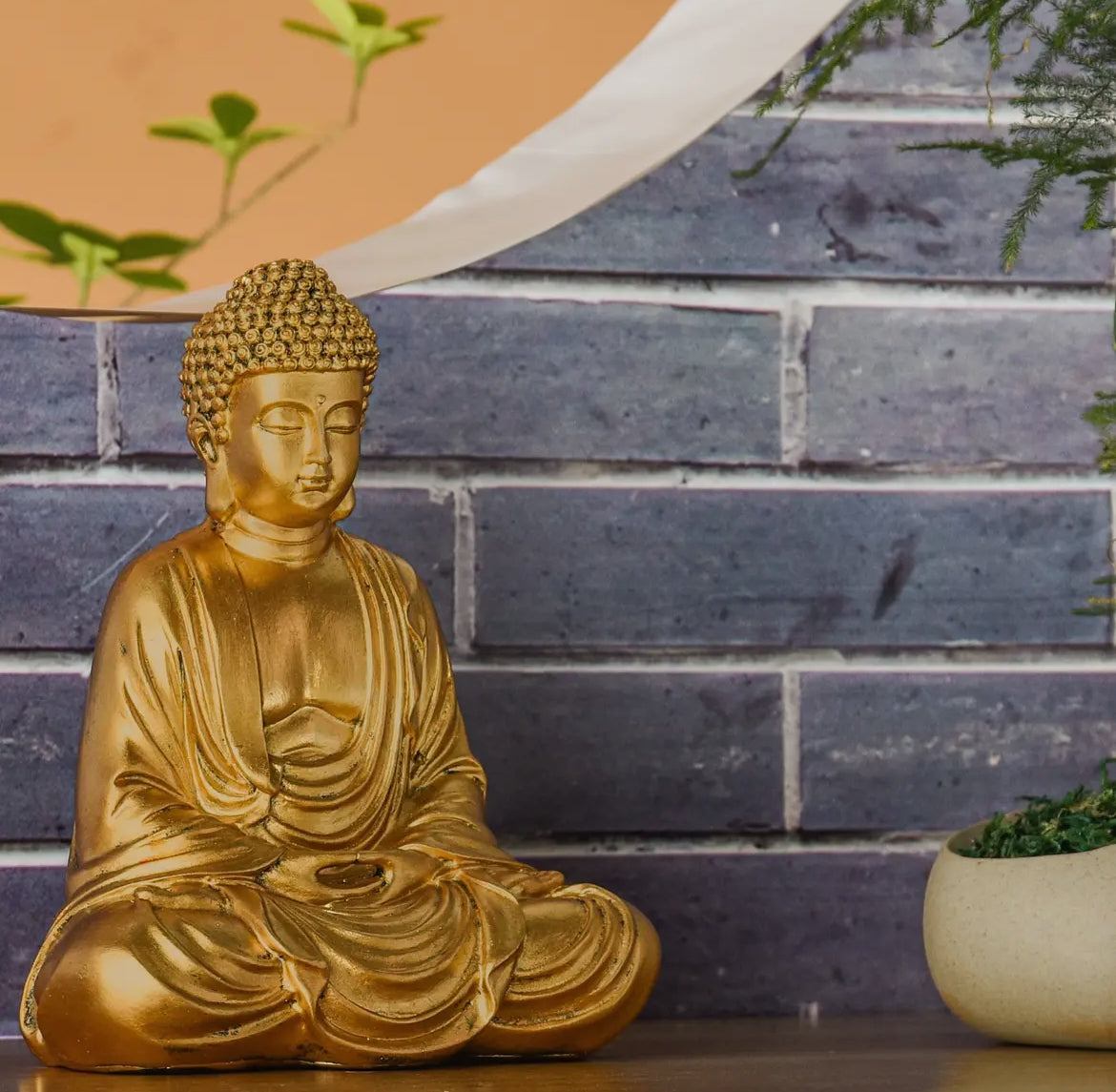Golden Buddha Statuette - Zen Meditation
and Feng Shui